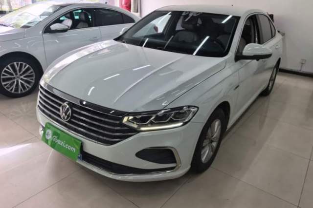 Ojetý Volkswagen Lavida 2023 1.5L Automatic De Yi Edition