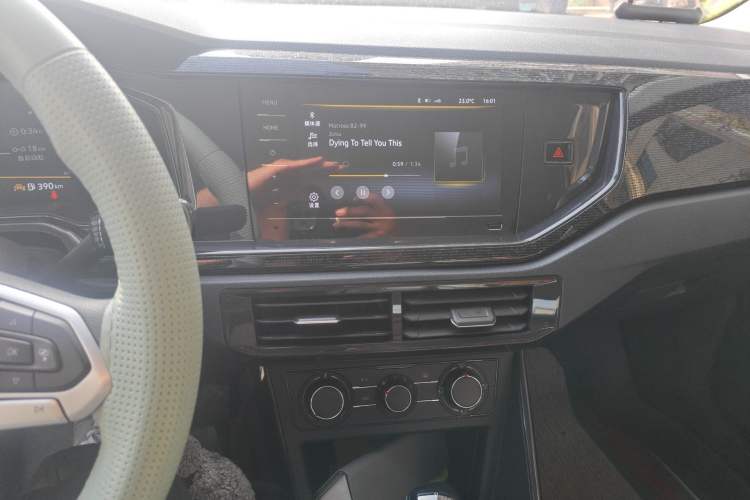 Used Volkswagen Lavida 2023 New Rui 1.5L Automatic New Yi Edition Audio And AC Panel