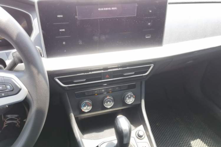 Used Volkswagen Lavida 2023 1.5L Automatic De Yi Edition Audio And AC Panel