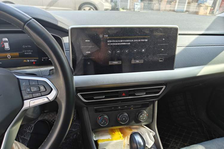 Used Volkswagen Lavida 2023 Revised Version 1.5L Automatic – Full-Option Edition Audio And AC Panel