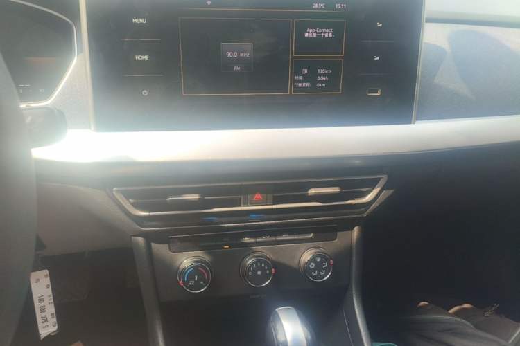 Used Volkswagen Lavida 2023 1.5L Automatic De Yi Edition Audio And AC Panel