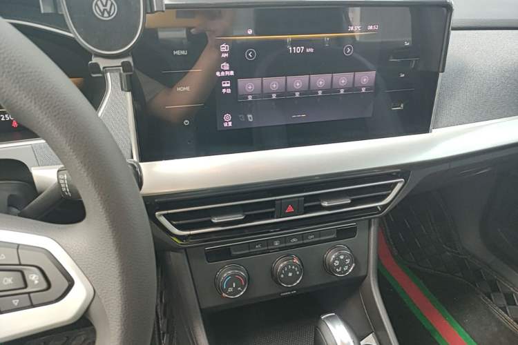 Used Volkswagen Lavida 2023 1.5L Automatic De Yi Edition Audio And AC Panel