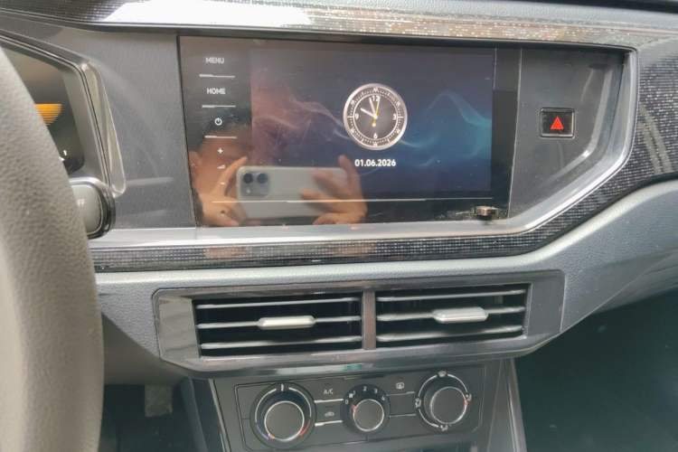 Used Volkswagen Lavida 2023 New Sharp 1.5L Automatic Excellent New Edition Audio And AC Panel