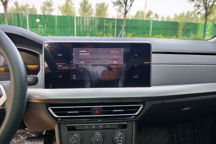 Used Volkswagen Lavida 2023 280TSI DSG Full-Comfort Edition Audio And AC Panel