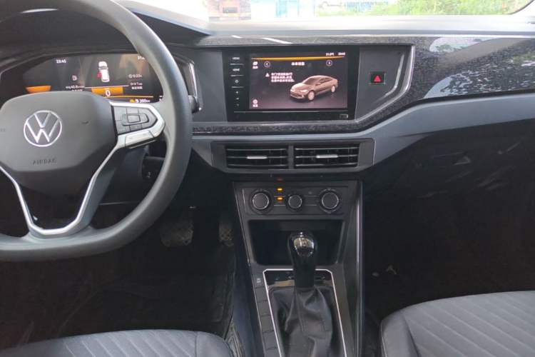 Used Volkswagen Lavida 2023 New Rui 1.5L Automatic New Yi Edition Audio And AC Panel