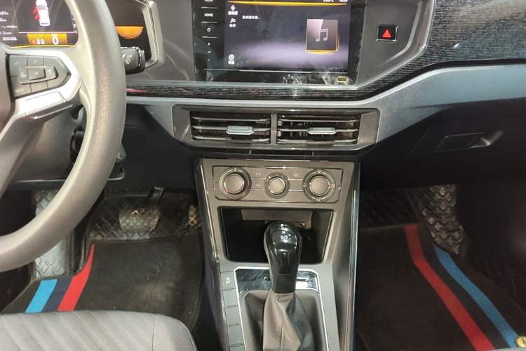 Used Volkswagen Lavida 2023 New Sharp 1.5L Automatic Excellent New Edition Audio And AC Panel