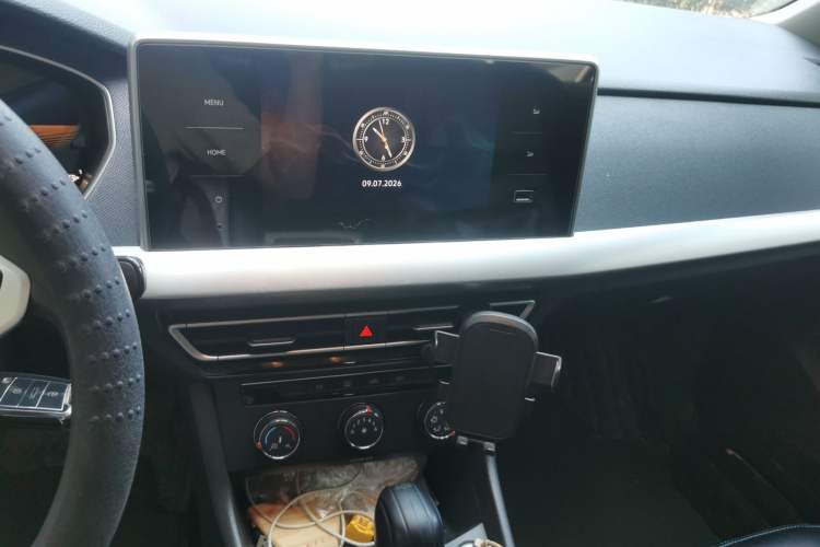 Used Volkswagen Lavida 2023 Revised 1.5L Automatic DeYi Edition Audio And AC Panel