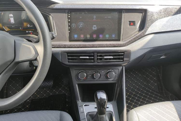 Used Volkswagen Lavida 2023 New Sharp 1.5L Automatic Excellent New Edition Audio And AC Panel