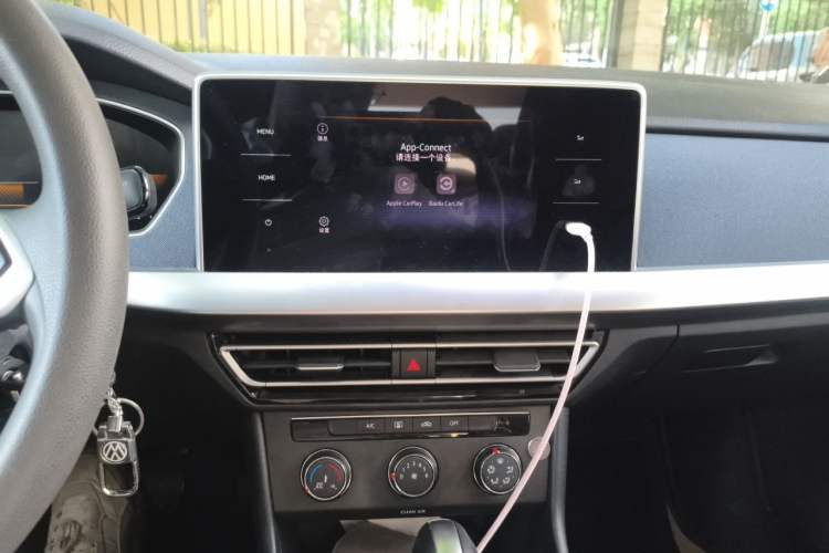 Used Volkswagen Lavida 2023 1.5L Automatic De Yi Edition Audio And AC Panel