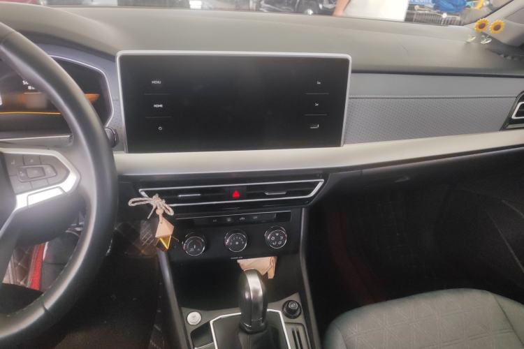 Used Volkswagen Lavida 2023 280TSI DSG Full-Comfort Edition Audio And AC Panel