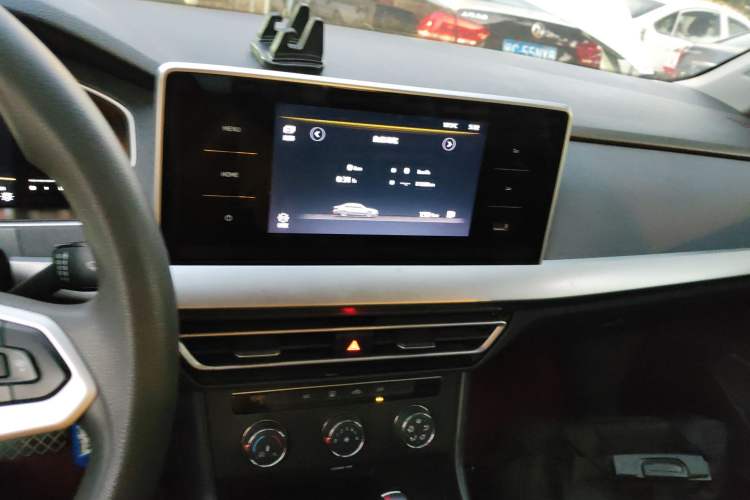 Used Volkswagen Lavida 2023 1.5L Automatic De Yi Edition Audio And AC Panel
