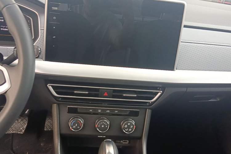 Used Volkswagen Lavida 2023 Revised Version 1.5L Automatic 5 Millionth Edition Audio And AC Panel