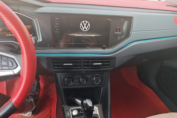 Used Volkswagen Lavida 2023 New Sharp 1.5L Automatic New Wish Edition Audio And AC Panel