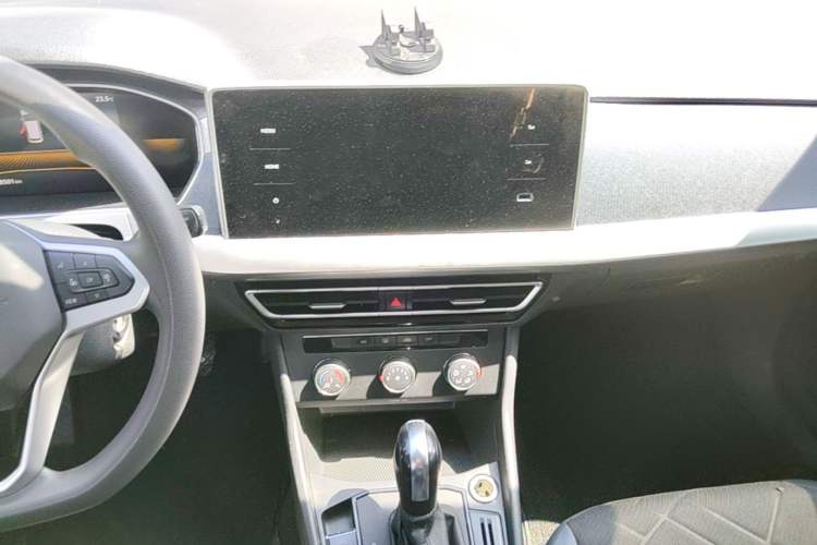 Used Volkswagen Lavida 2023 1.5L Automatic De Yi Edition Audio And AC Panel