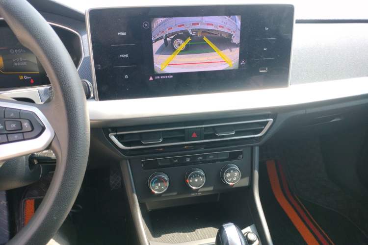 Used Volkswagen Lavida 2023 1.5L Automatic De Yi Edition Audio And AC Panel