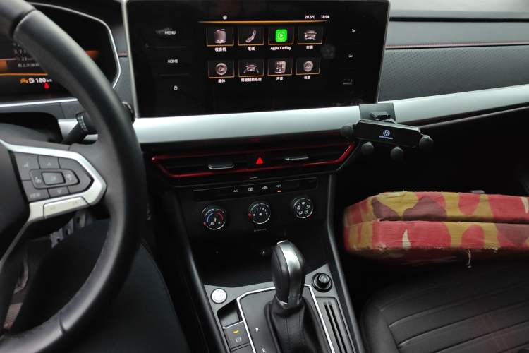 Used Volkswagen Lavida 2023 300TSI DSG Starry Full-Comfort Edition Audio And AC Panel