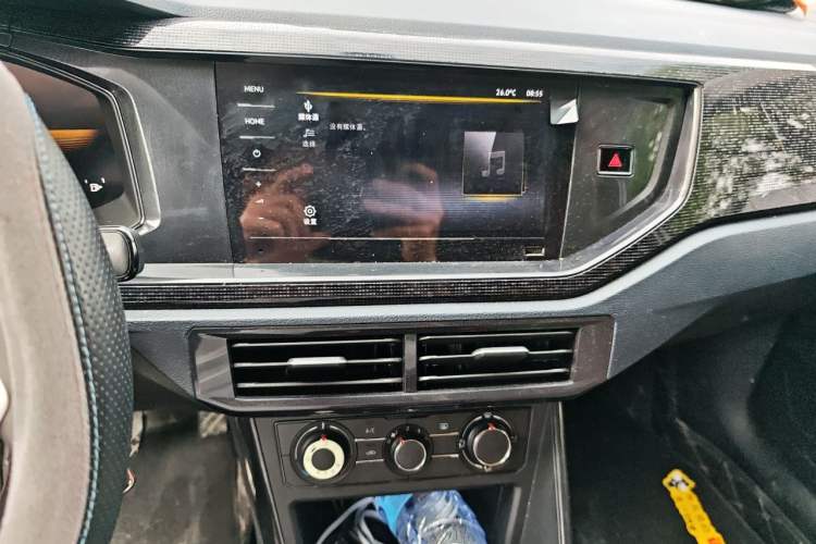 Used Volkswagen Lavida 2023 New Sharp 1.5L Automatic Excellent New Edition Audio And AC Panel