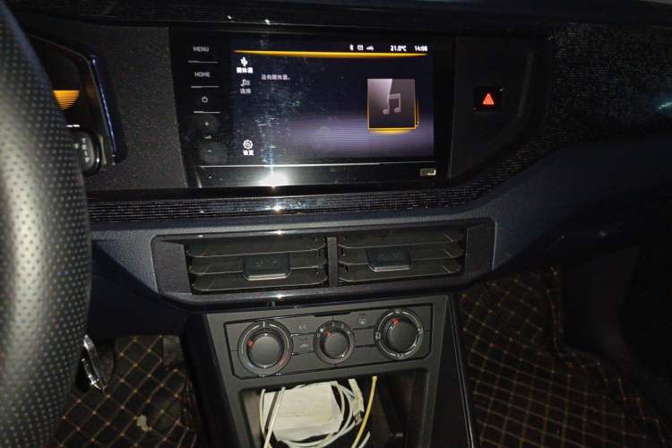 Used Volkswagen Lavida 2023 New Sharp 1.5L Manual New Comfort Edition Audio And AC Panel