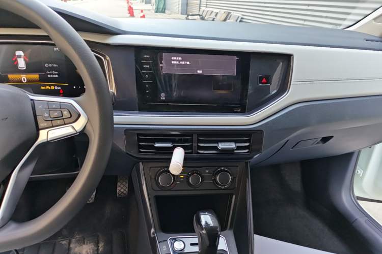Used Volkswagen Lavida 2023 New Sharp 1.5L Automatic New Wish Edition Audio And AC Panel