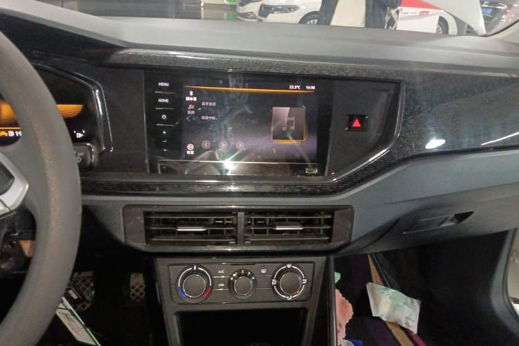 Used Volkswagen Lavida 2023 New Rui 1.5L Automatic New Yi Edition Audio And AC Panel