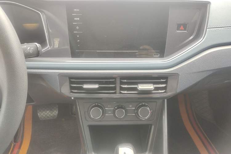 Used Volkswagen Lavida 2023 New Sharp 1.5L Automatic New Wish Edition Audio And AC Panel