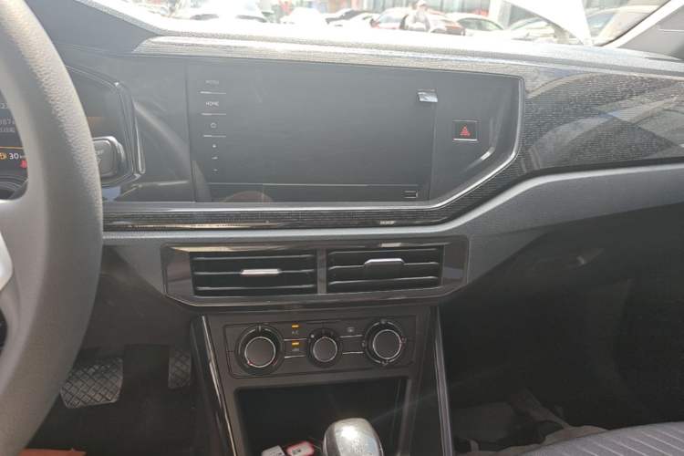 Used Volkswagen Lavida 2023 New Sharp 1.5L Automatic Excellent New Edition Audio And AC Panel