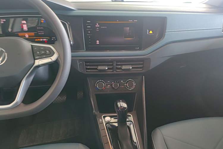 Used Volkswagen Lavida 2023 New Sharp 1.5L Automatic New Wish Edition Audio And AC Panel