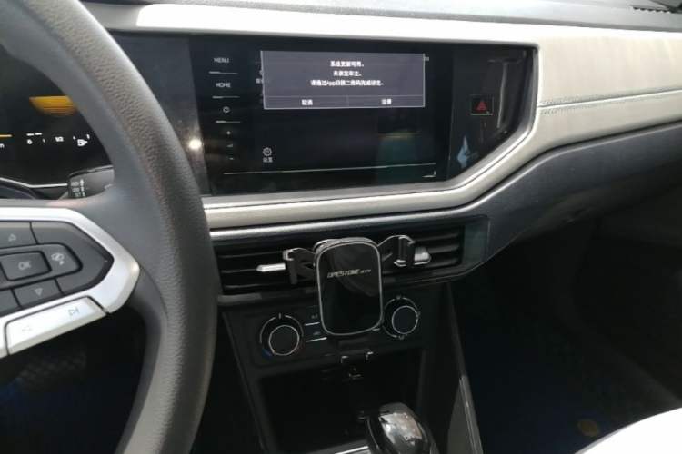 Used Volkswagen Lavida 2023 New Sharp 1.5L Automatic New Wish Edition Audio And AC Panel