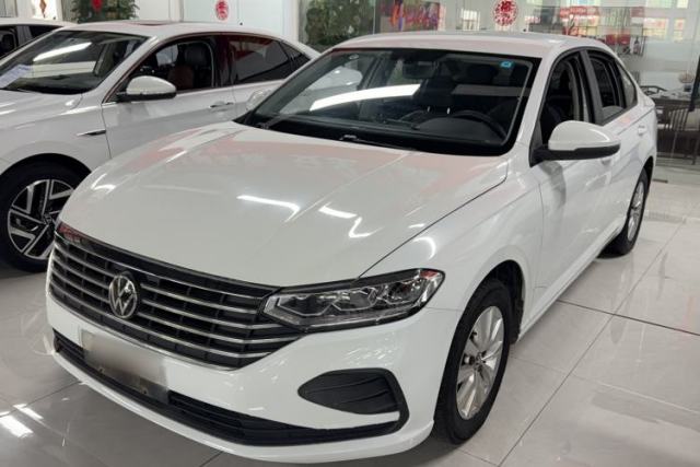 Ojetý Volkswagen Lavida 2023 Revised 1.5L Automatic DeYi Edition