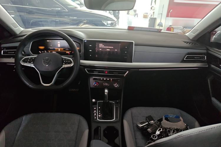Used Volkswagen Lavida 2023 280TSI DSG Full-Comfort Edition Center Console