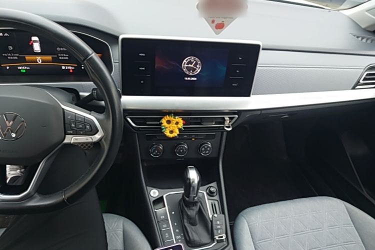 Used Volkswagen Lavida 2023 280TSI DSG Full-Comfort Edition Center Console