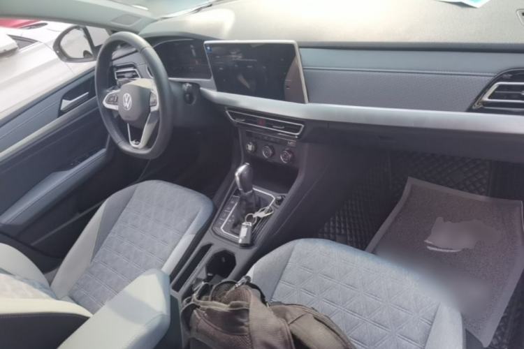Used Volkswagen Lavida 2023 280TSI DSG Full-Comfort Edition Center Console