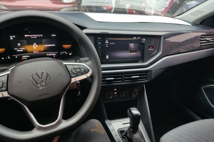 Used Volkswagen Lavida 2023 New Rui 1.5L Automatic New Yi Edition Center Console