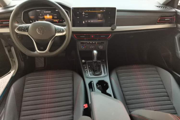 Used Volkswagen Lavida 2023 300TSI DSG Starry Full-Comfort Edition Center Console