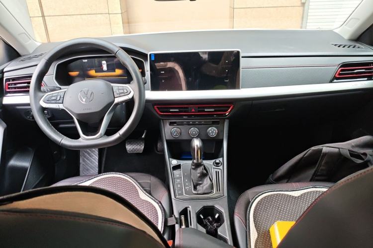 Used Volkswagen Lavida 2023 300TSI DSG Starry Full-Comfort Edition Center Console
