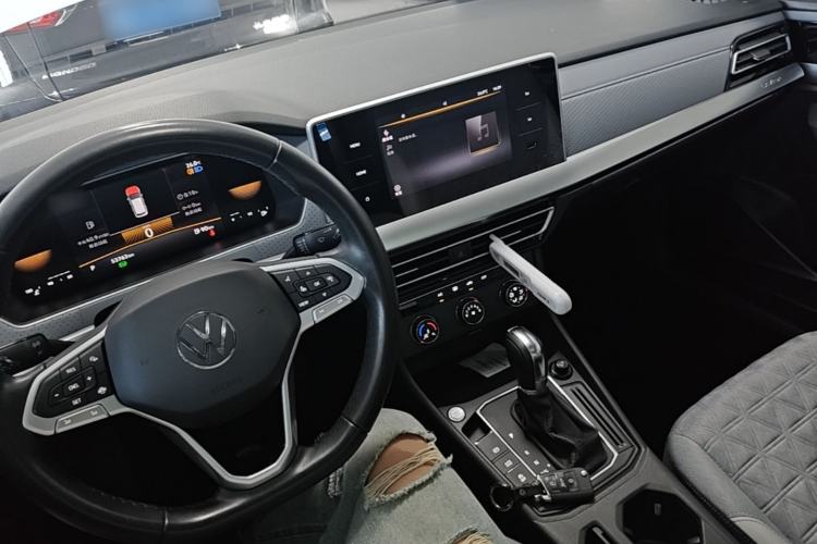 Used Volkswagen Lavida 2023 280TSI DSG Full-Comfort Edition Center Console