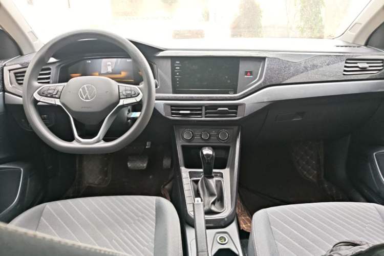 Used Volkswagen Lavida 2023 New Rui 1.5L Automatic New Yi Edition Center Console