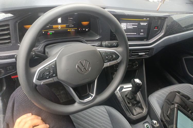 Used Volkswagen Lavida 2023 New Rui 1.5L Automatic New Yi Edition Center Console