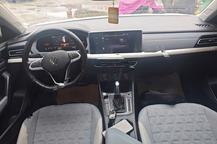 Used Volkswagen Lavida 2023 280TSI DSG Full-Comfort Edition Center Console