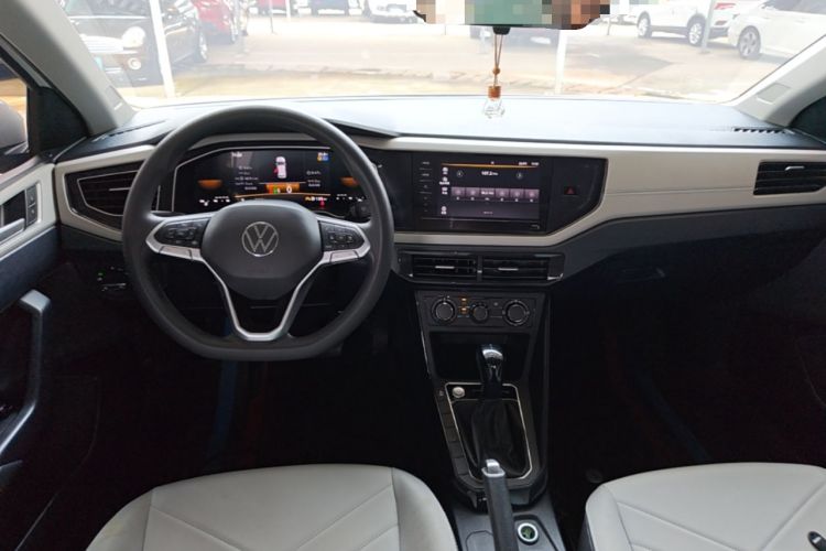 Used Volkswagen Lavida 2023 New Sharp 1.5L Automatic New Wish Edition Center Console