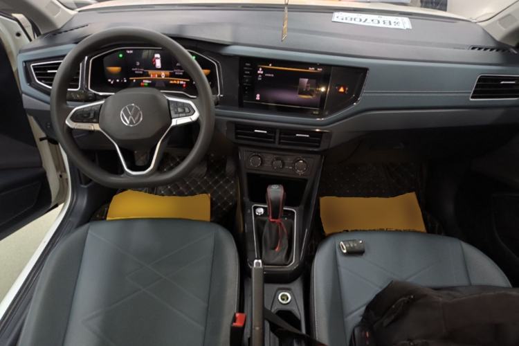 Used Volkswagen Lavida 2023 New Sharp 1.5L Automatic New Wish Edition Center Console