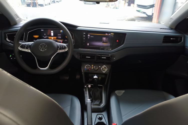 Used Volkswagen Lavida 2023 New Sharp 1.5L Automatic New Wish Edition Center Console