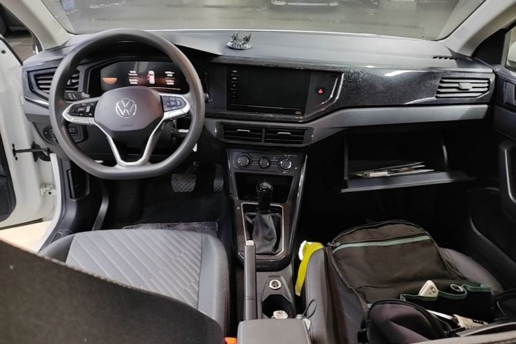 Used Volkswagen Lavida 2023 New Rui 1.5L Automatic New Yi Edition Center Console
