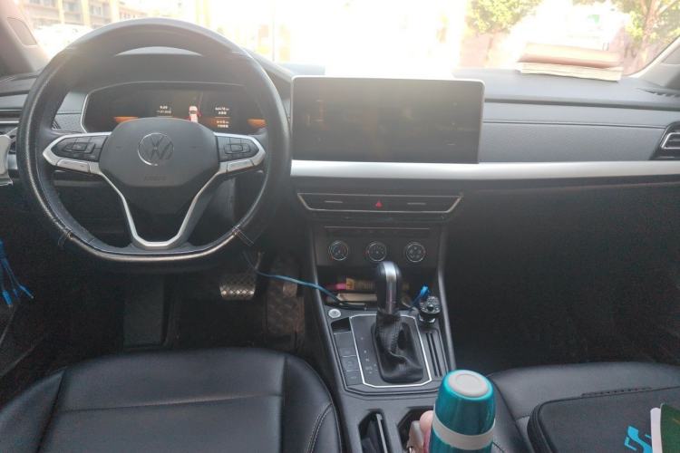 Used Volkswagen Lavida 2023 300TSI DSG Full-Comfort Edition Center Console
