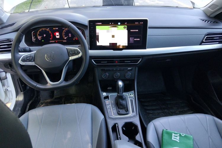 Used Volkswagen Lavida 2023 1.5L Automatic Starry Sky 5 Million Edition Center Console