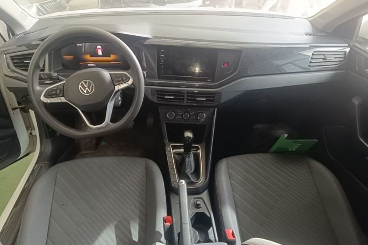 Used Volkswagen Lavida 2023 New Rui 1.5L Automatic New Yi Edition Center Console