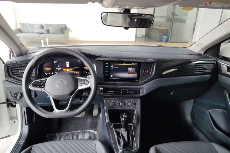 Used Volkswagen Lavida 2023 New Sharp 1.5L Automatic Excellent New Edition Center Console