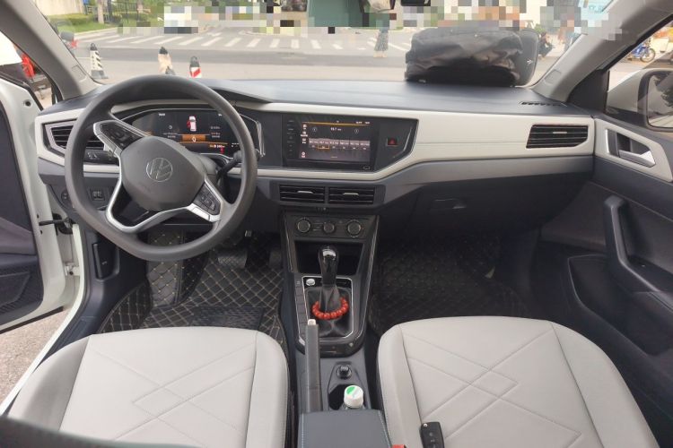 Used Volkswagen Lavida 2023 New Sharp 1.5L Automatic New Wish Edition Center Console
