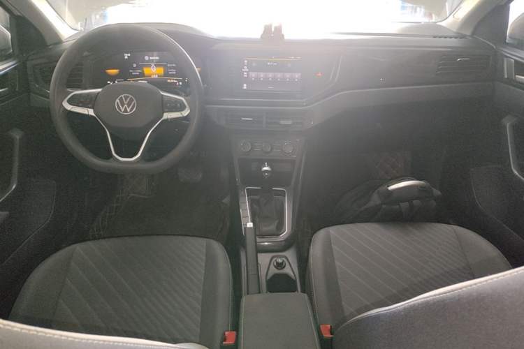 Used Volkswagen Lavida 2023 New Rui 1.5L Automatic New Yi Edition Center Console