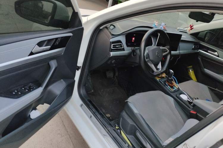 Used Volkswagen Lavida 2023 1.5L Automatic 5 Million Edition Driver Seat